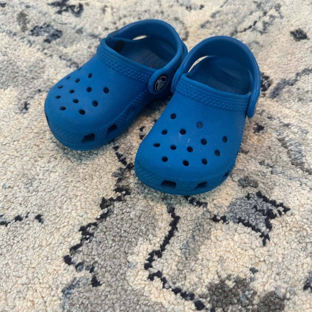 CROCS baby size 6 Blue slip on